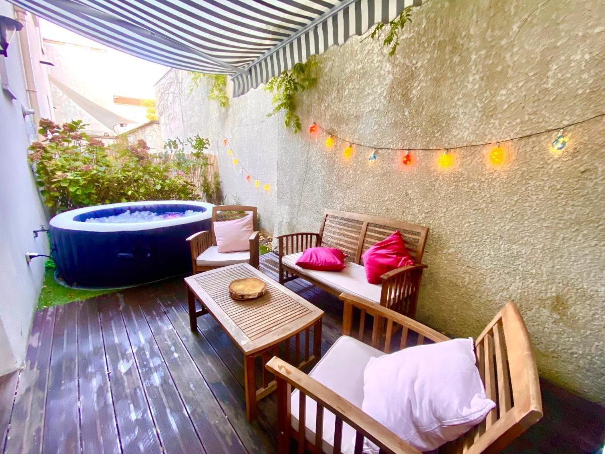 סן-דני Magnifique Villa Avec Jacuzzi Au Pied Du Stade מראה חיצוני תמונה